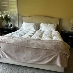 King Bedroom Set