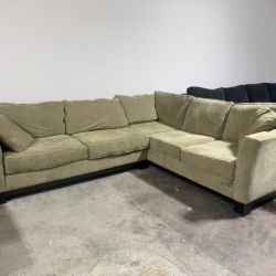 Macy's Corner Sectional Sofa - Delivery Available!