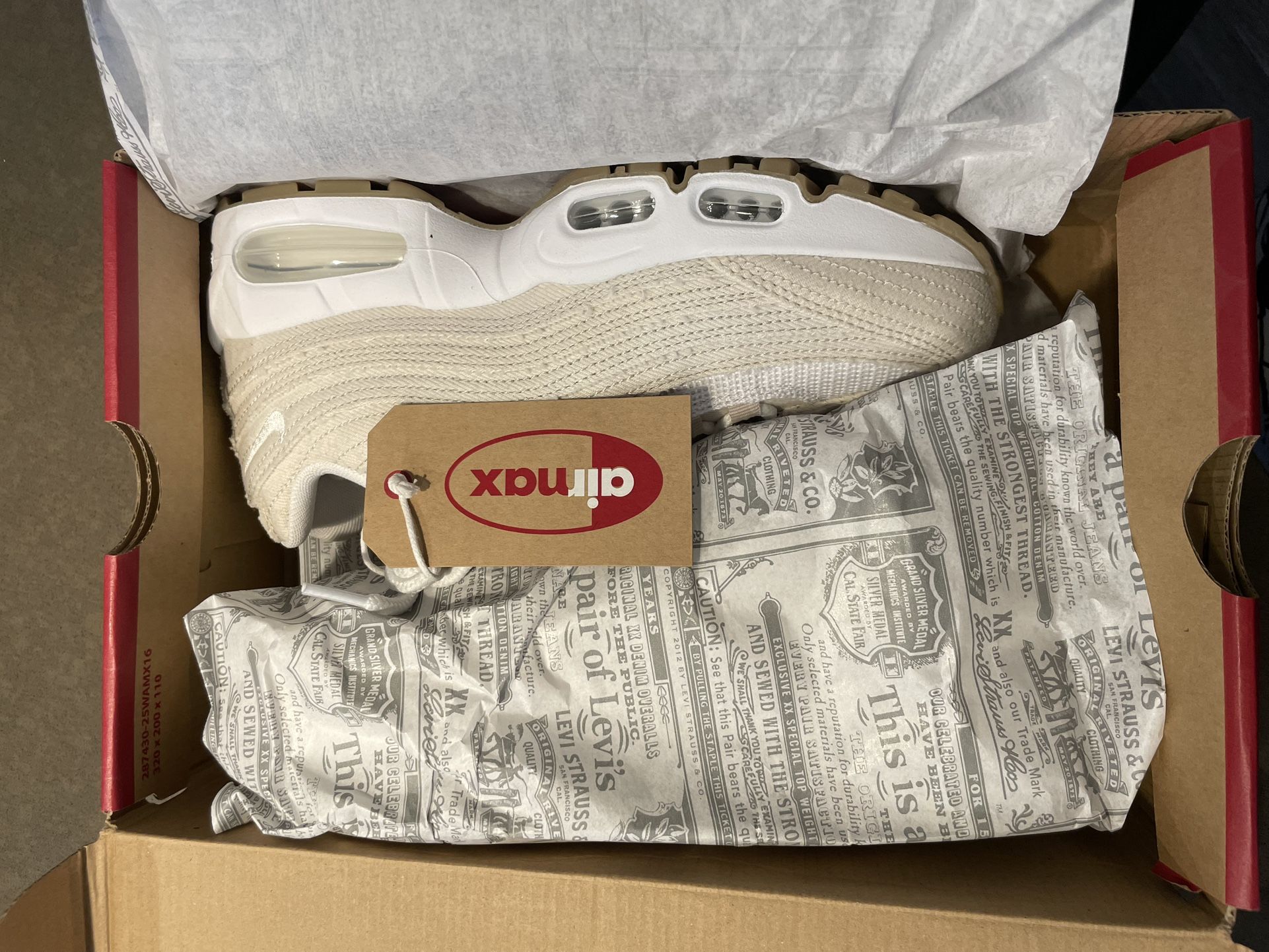 Air Max Levis “light Orewood”