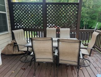 “7-Piece Outdoor Patio Dining Set – Table + 6 Chairs – $275 OBO”