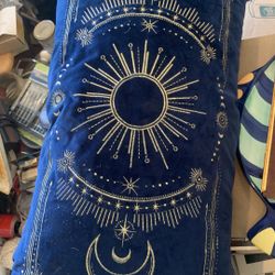 Rare Artistic Showing Pillow  24 In X 12 In