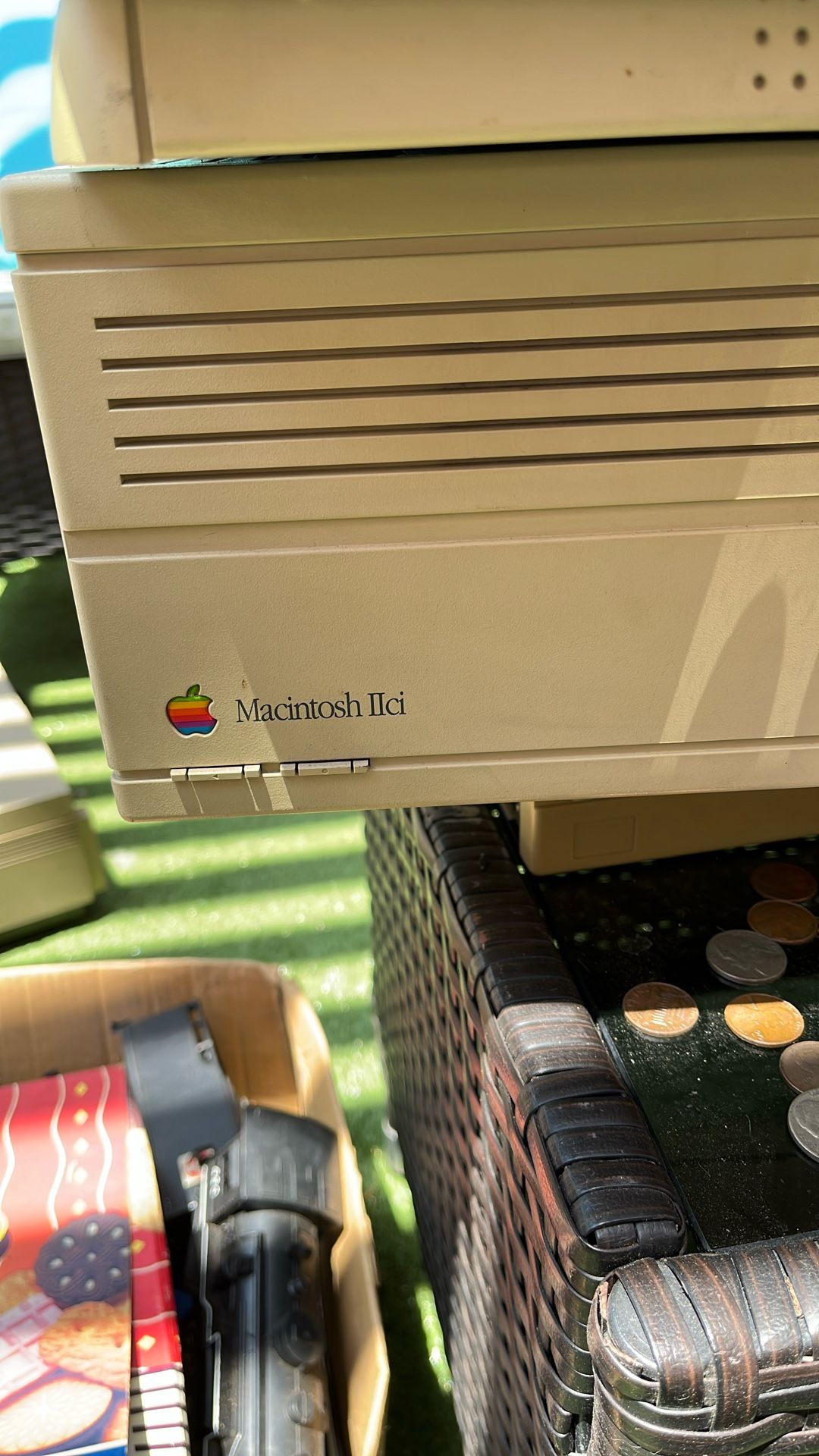 Vintage Apple Macintosh IIci Computer