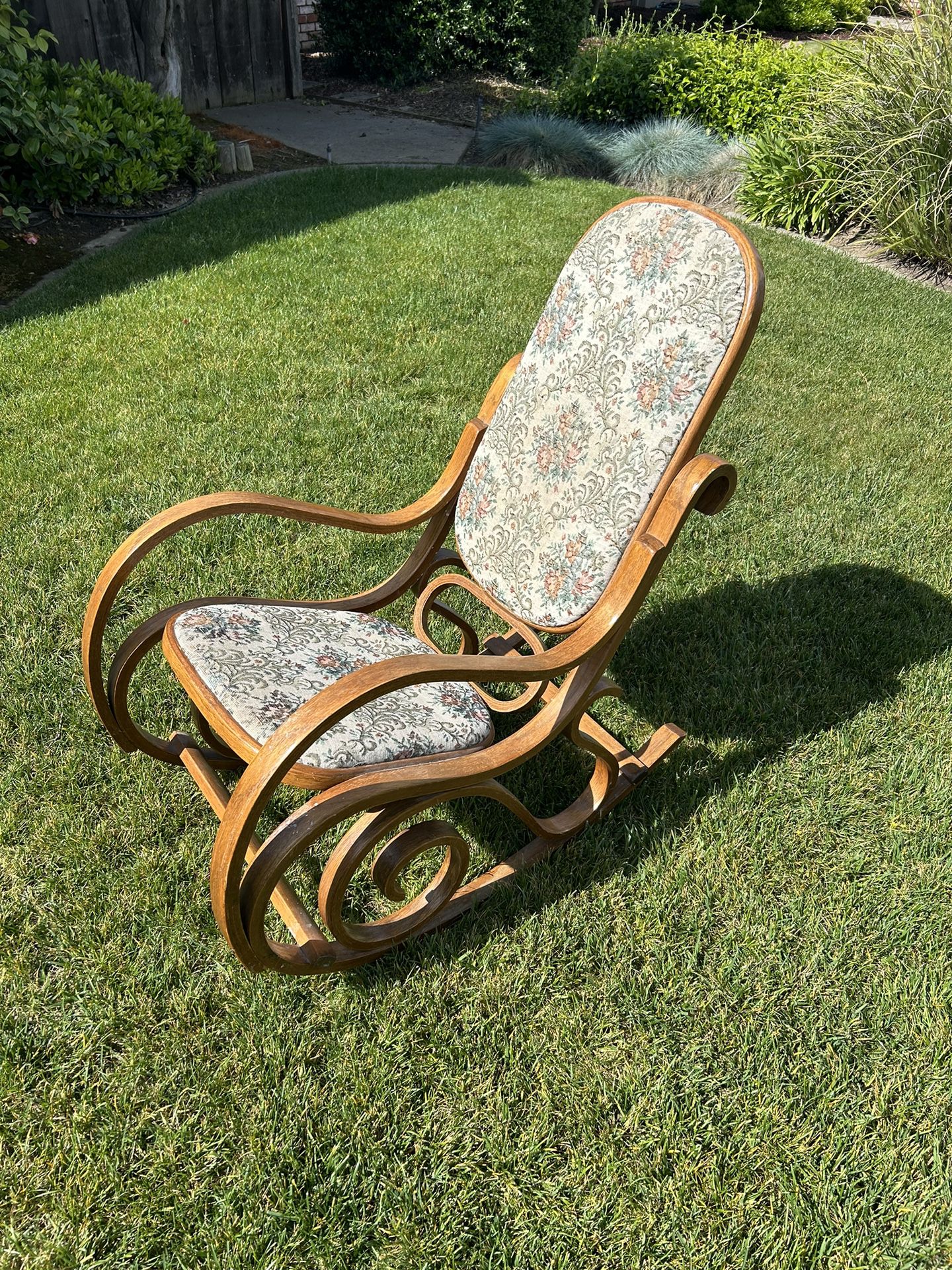 Sleigh Rocking Chair