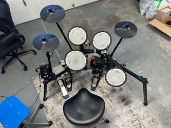 Roland TD-1 drums