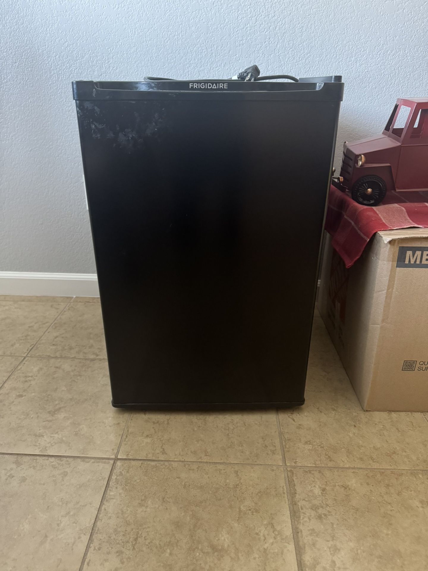 Mini Fridge