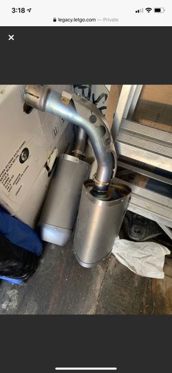 2011 stock R1 exhaust
