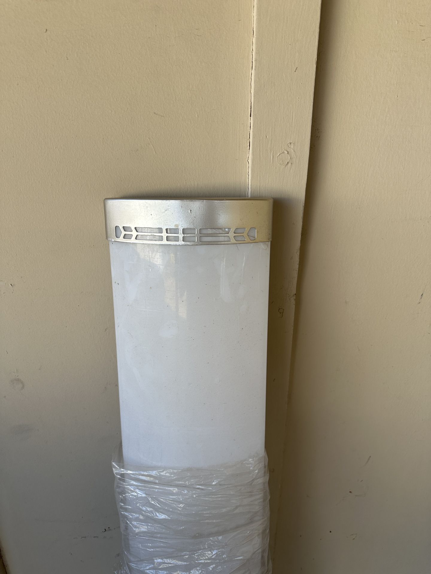 LED Strip Kitchen/Garage/Laundry Room Fixture Light
