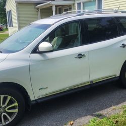 2014 Nissan Pathfinder