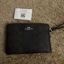 Coach Wallet ! 