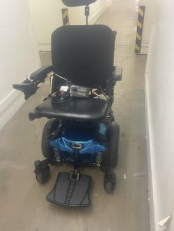 Electric Wheelchair 