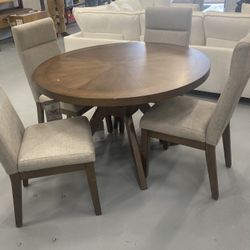 Dining Table With Chairs 