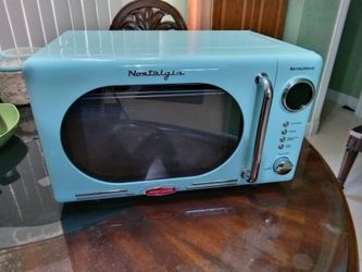 Microwave Oven