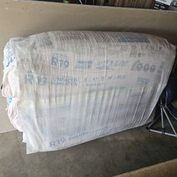 Owens Corning R-19 Unfaced Fiberglass Insulation Batt