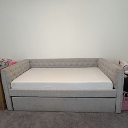 Twin-size Day Bed