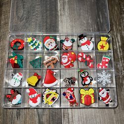 CHRISTMAS THEMED CROC CHARMS 