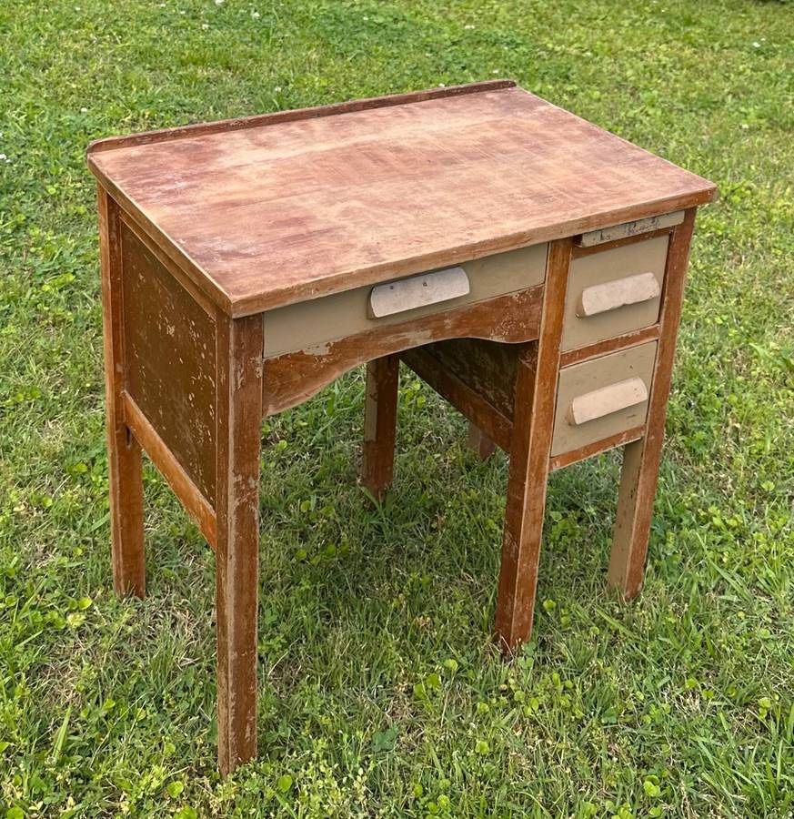 Vintage Antique Wood 3 Drawer Tray Small Desk Microwave Accent Table