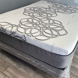 Queen Sky Comfort Bamboo Cool Gel Memory Foam Mattress !