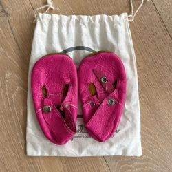 Mon Petit Shoes Size 6 Pink 