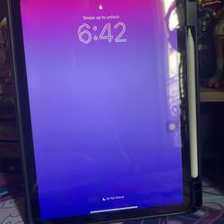 iPad Air 5th Generation 64 Gb (Apple Pen Included) 