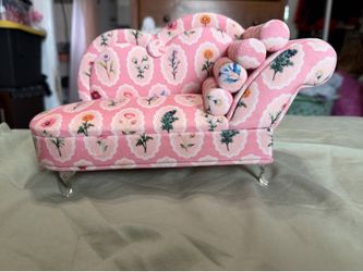 Floral miniature couch jewelry holder/Barbie furniture