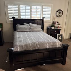 Bedroom set