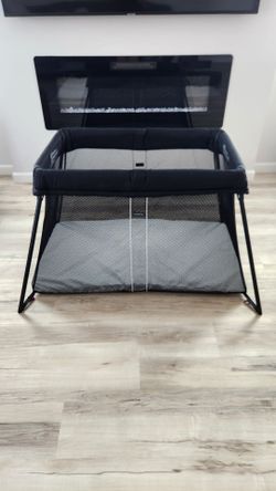 BabyBjörn Travel Crib - Black