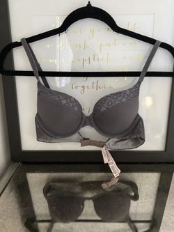 Victorias Secret Bra 32B