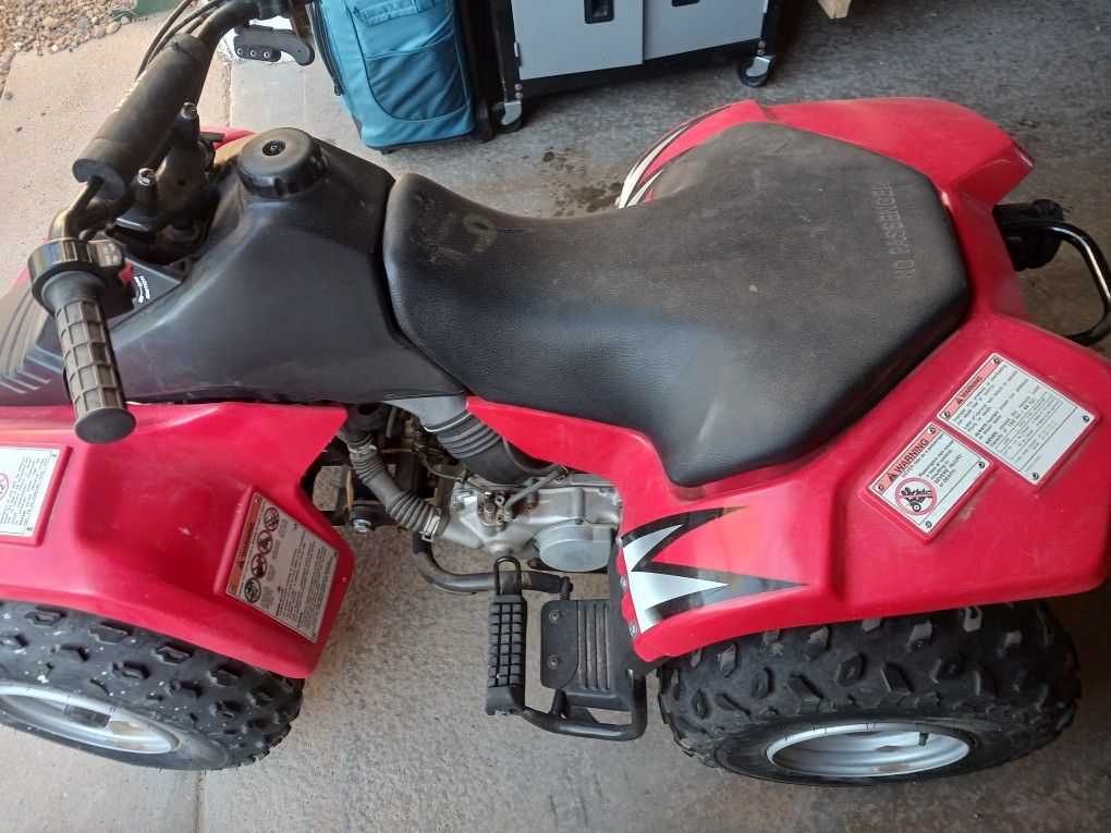 2005 Suzuki LT 80