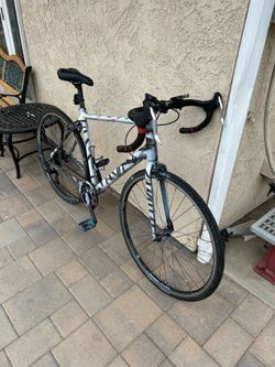 Unknown brand of road bike.