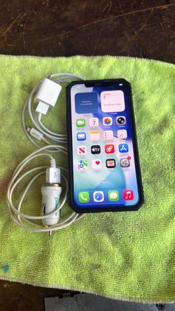 iPhone 12 Pro Max 256 GB everything original never been open. The reason I’m selling it because I didn’t move up to a 17 and Super conditions. iPhone