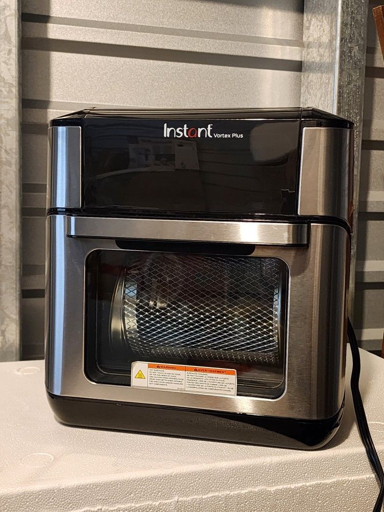 Instant Air Fryer Oven With Rotisserie 