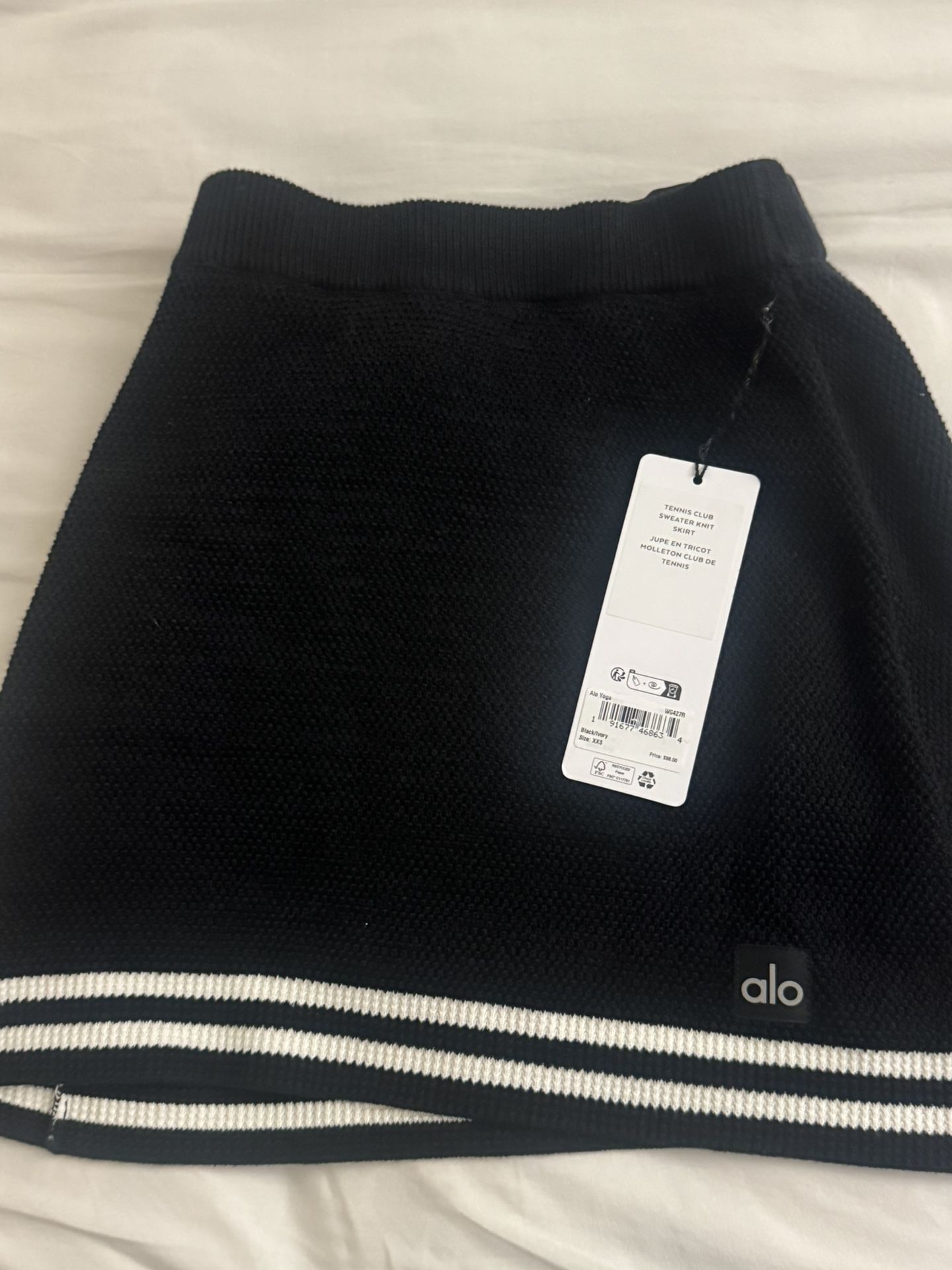 Alo Skirt