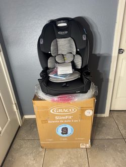 Brand New SlimFit 3-in-1 Graco Car Seat