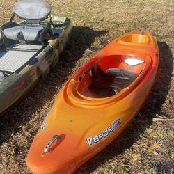 Kayaks 