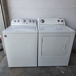 Whirlpool Washer And Gas Dryer 