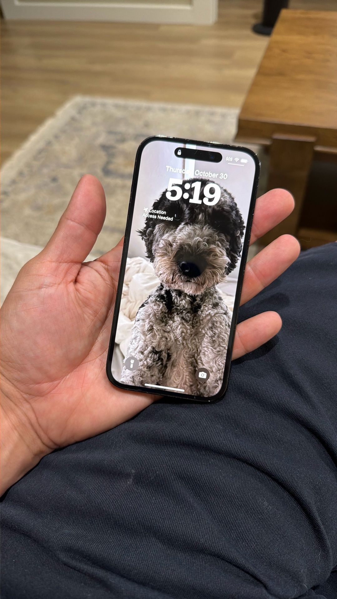 Apple I-phone 14 Pro