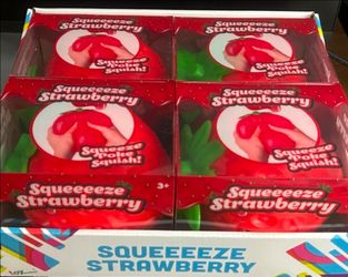 Squeeeeze Strawberry