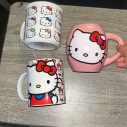 Hello Kitty Mugs 