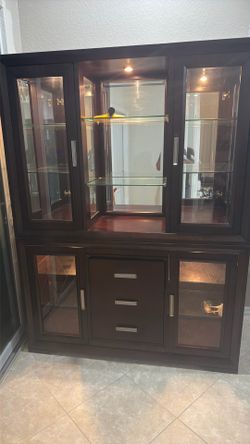 China cabinet