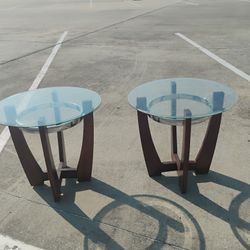 End tables 