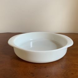 Vintage Pyrex Opal White Microwave Safe Glass #221 1.5 Qt. Cake Baking Dish Pan 8" Round