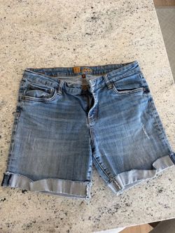 Women’s size 12 Kut from the cloth