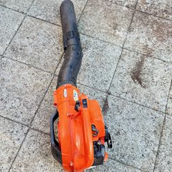 Leaf Blower 