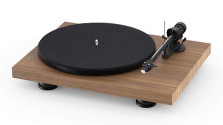 BRAND NEW, NEVER OPENED! Pro-Ject Debut Carbon EVO w/ Sukimo Rainier Cartridge (WALNUT)