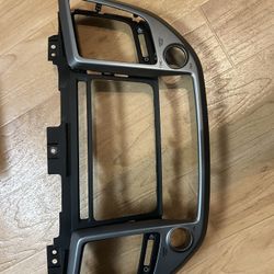 Car Stereo Hyundai Tucson 