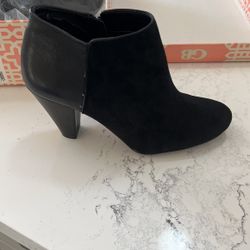 Womens Shoes