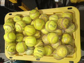 Softballs 