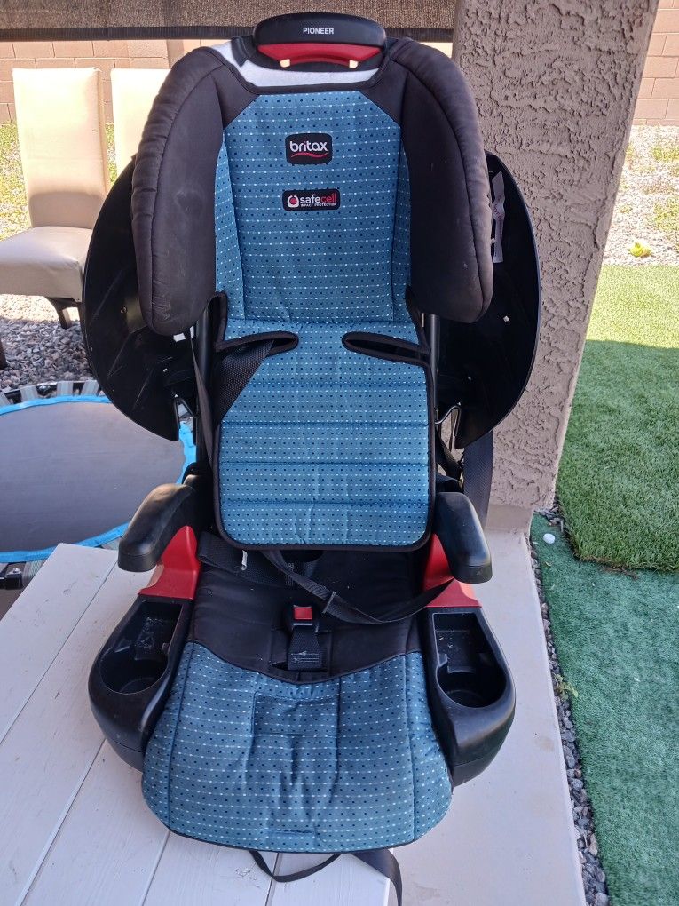 Britax safe cell car seat $80 firm over $225+ new excellent condition must pick up Broadway and apache buckeye az cash only pls thanks 😊 