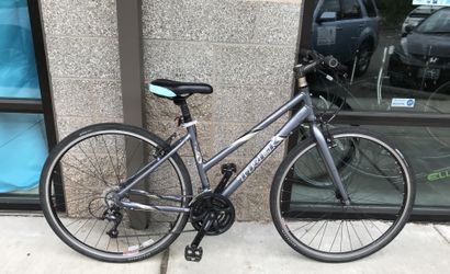 Trek 7200 women's hybrid bike deals