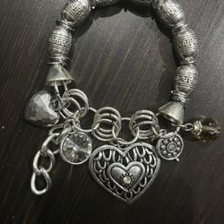 Cute Silver Bracelet - New